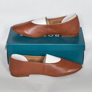 Aerosoles Front Runner in Dark Tan leather.